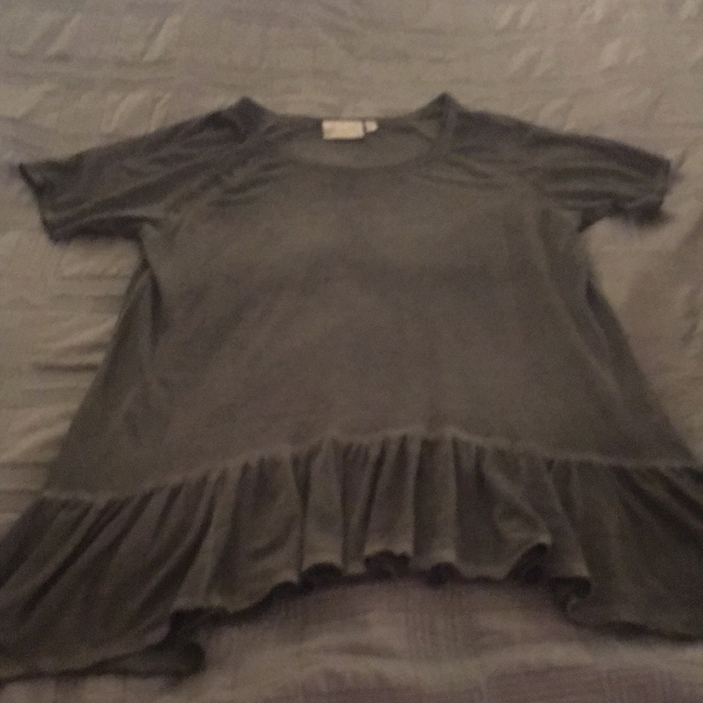 Super cute ruffle tunic.